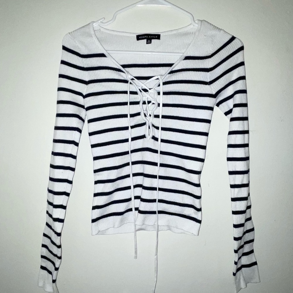 Striped Kendall & Kylie x Pacsun brand sweater - size medium